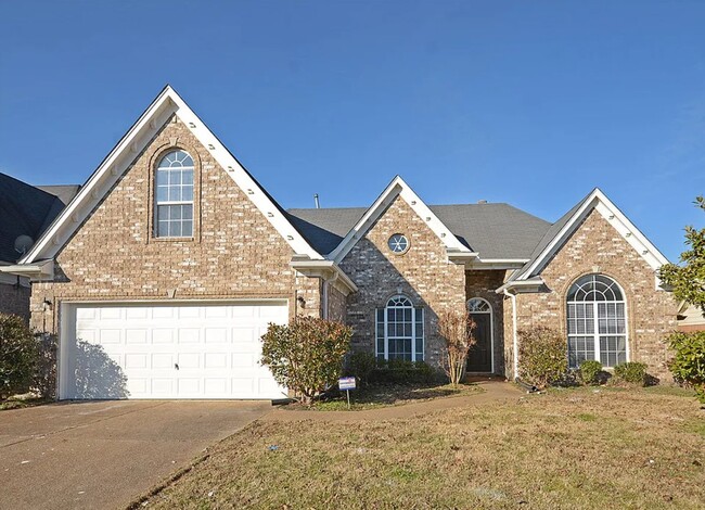 Building Photo - 4593 Tulip Run Dr