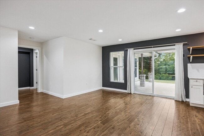 Building Photo - 6814 Langston Dr
