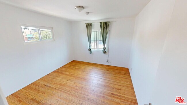 Building Photo - 110 S Rampart Blvd