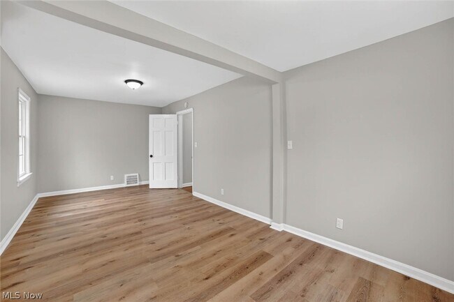 Building Photo - 10204 McCracken Rd