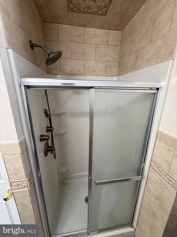 Building Photo - 7801 Montgomery Ave