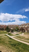 Main courtyard - 7944 Antelope Valley Pt