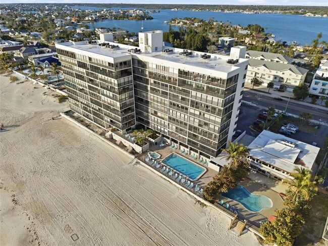 Building Photo - 15462 Gulf Blvd