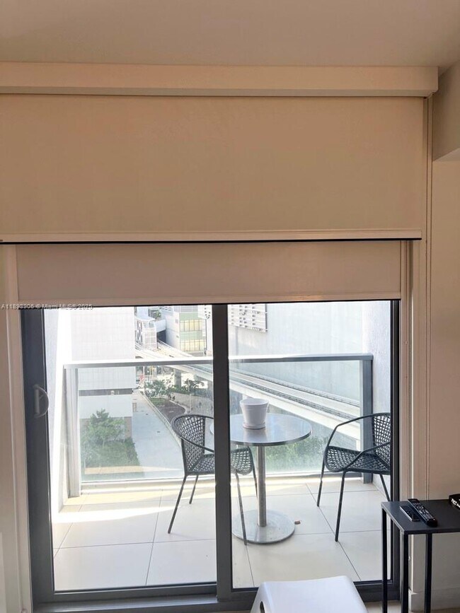 Building Photo - 31 SE 6th St