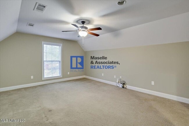 Building Photo - 4 Bed/3 Bath Home in Clinton in Copper Creek
