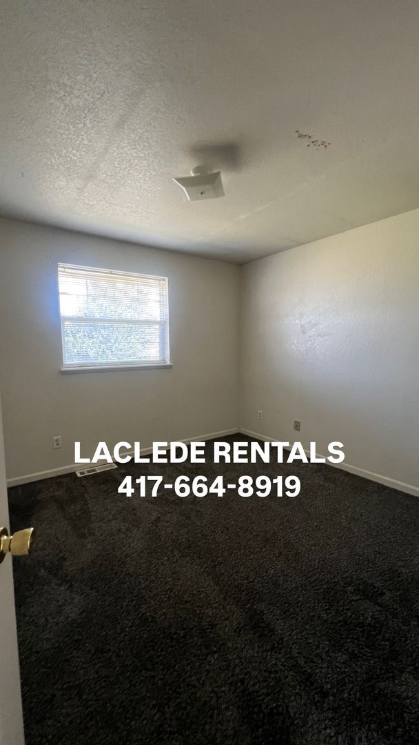 Building Photo - 1121 Glenridge St