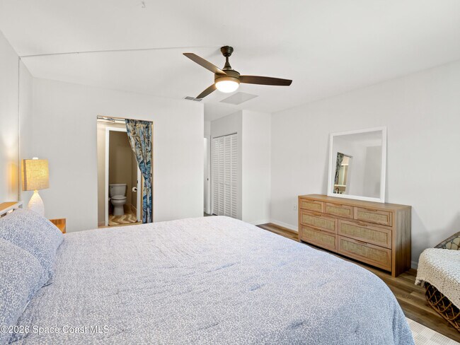 Building Photo - 199 Jimmy Buffett Mem Hwy