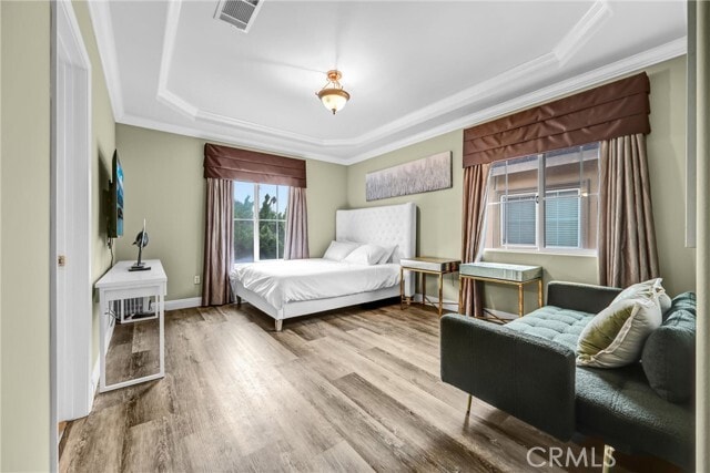 Building Photo - 5517 Welland Ave