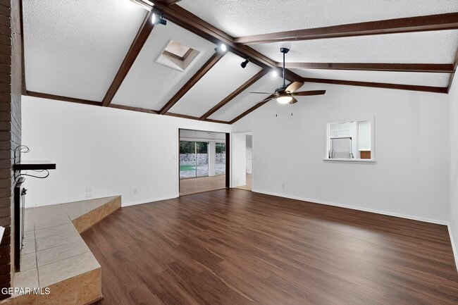 Building Photo - 1509 Lost Padre Mine Dr