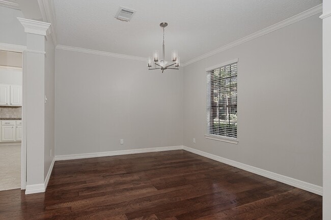 Building Photo - 31 N Duskwood Pl