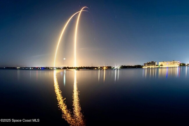 Building Photo - 299 Chandler St