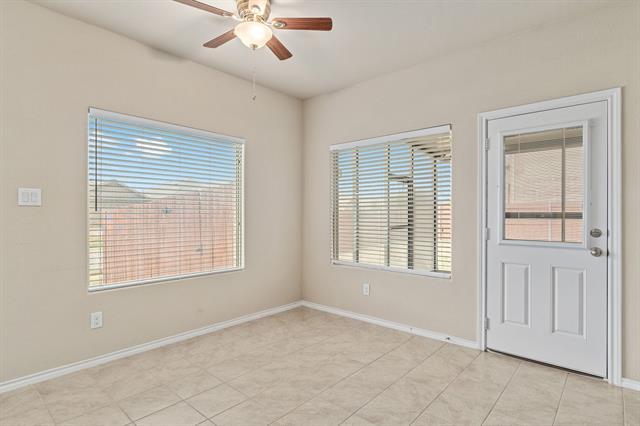 Building Photo - 8301 Windsor Forest Dr