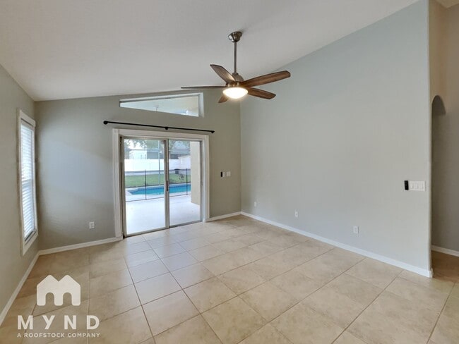 Building Photo - 9775 Doriath Cir
