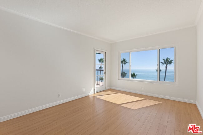 Building Photo - 26664 Seagull Way