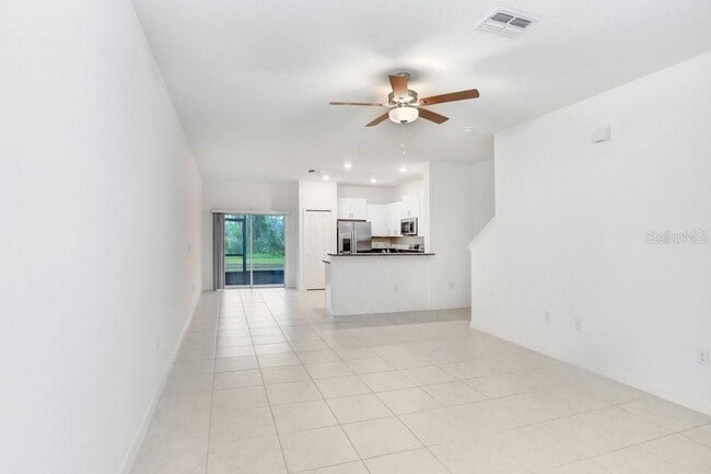 Building Photo - 6024 Shiner St