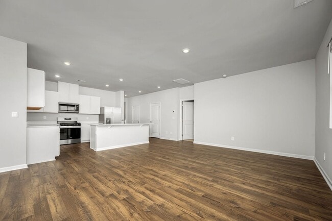 Building Photo - 1510 Mountain View Dr