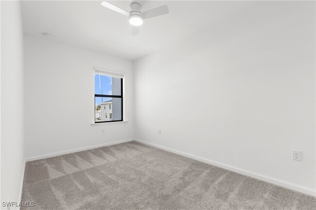 Building Photo - 27859 Solis Grande Dr