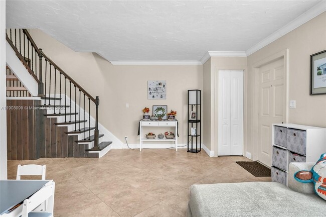 Building Photo - 6797 SW 40th St