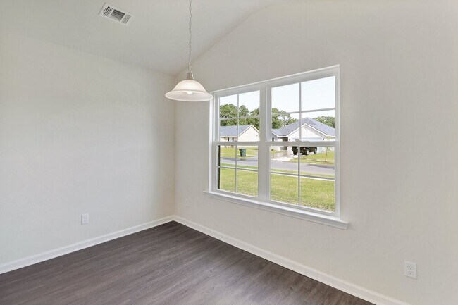 Building Photo - 153 Braxton Blvd