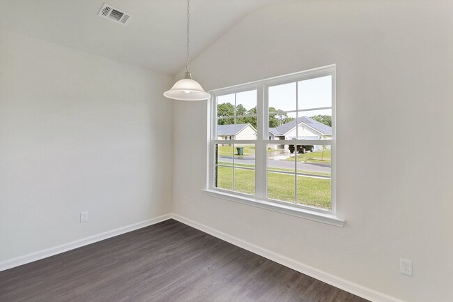 Building Photo - 604 Cade Avenue - Hartford - Statesboro