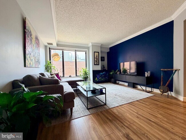 Building Photo - 1080 Wisconsin Ave NW