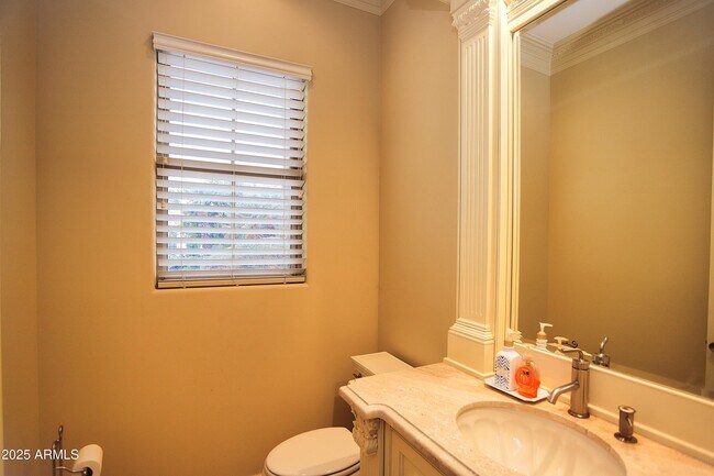 Building Photo - 3306 E Jaeger Cir