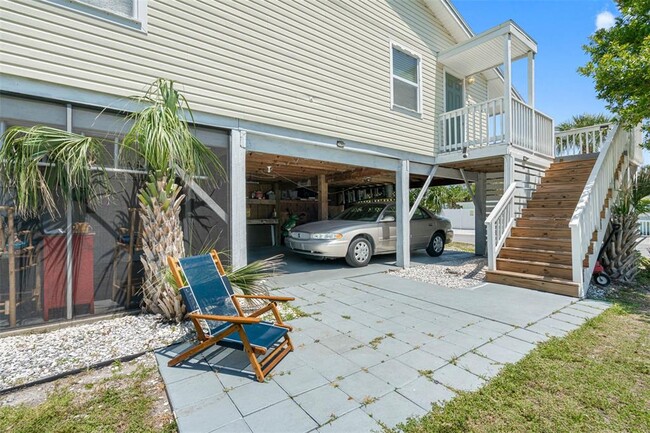 Building Photo - 115 15th Ave