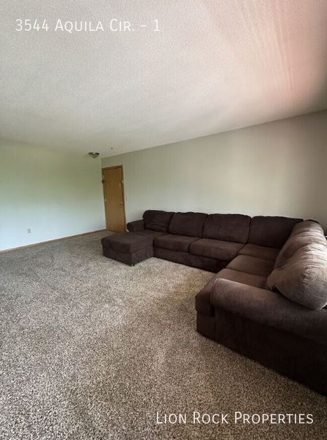 Building Photo - 3544 Aquila Cir