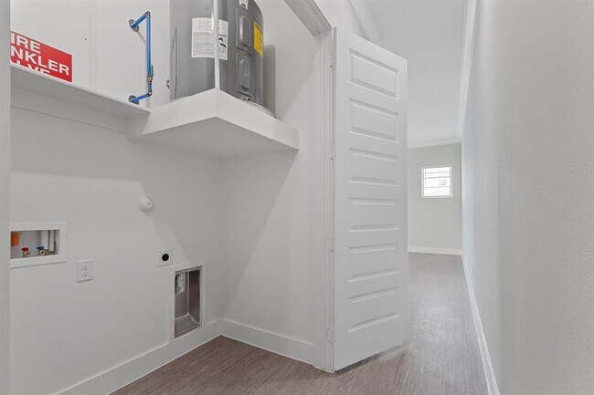 Building Photo - 4024 Bungalow Ln