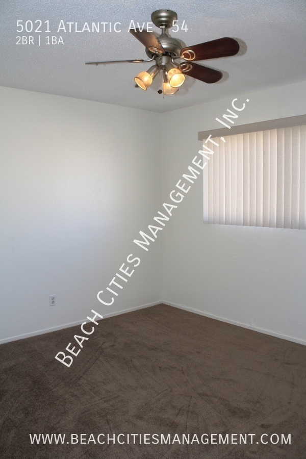 Building Photo - Large 2 Bedroom Condo in Long Beach Coming...