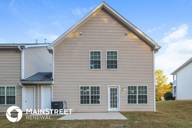 Building Photo - 503 Shadow Valley Ct