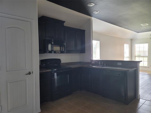 Building Photo - 121 Chalk Rd