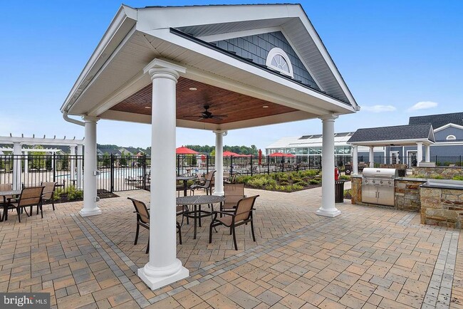 Building Photo - 2871 Broad Wing Dr