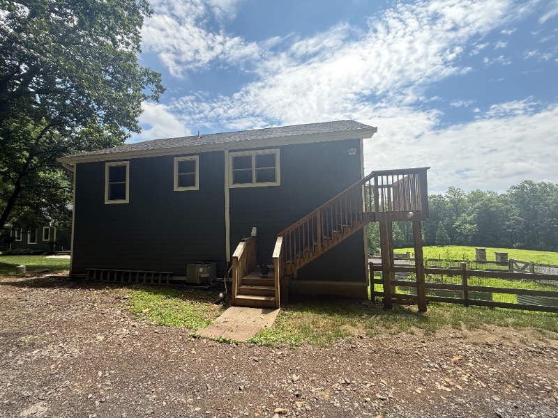 Building Photo - 3911 Dogwood Ln