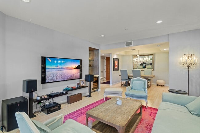 Building Photo - 200 N Swall Dr