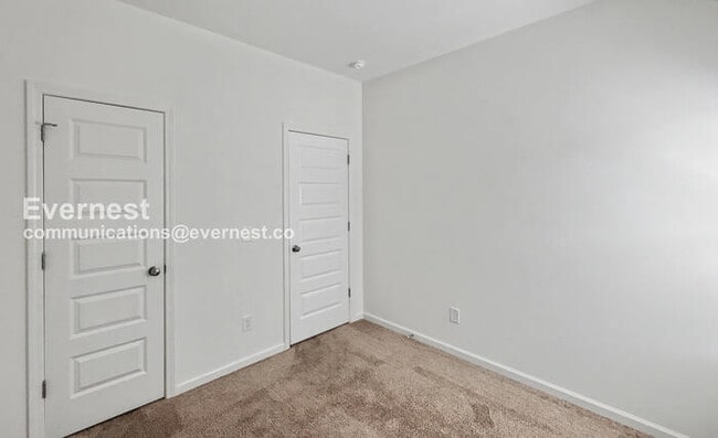 Building Photo - 104 Emma Grace Ln