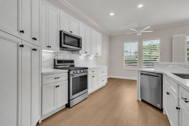 Building Photo - Age 55+ Community | Beautiful Home with Great Amenities