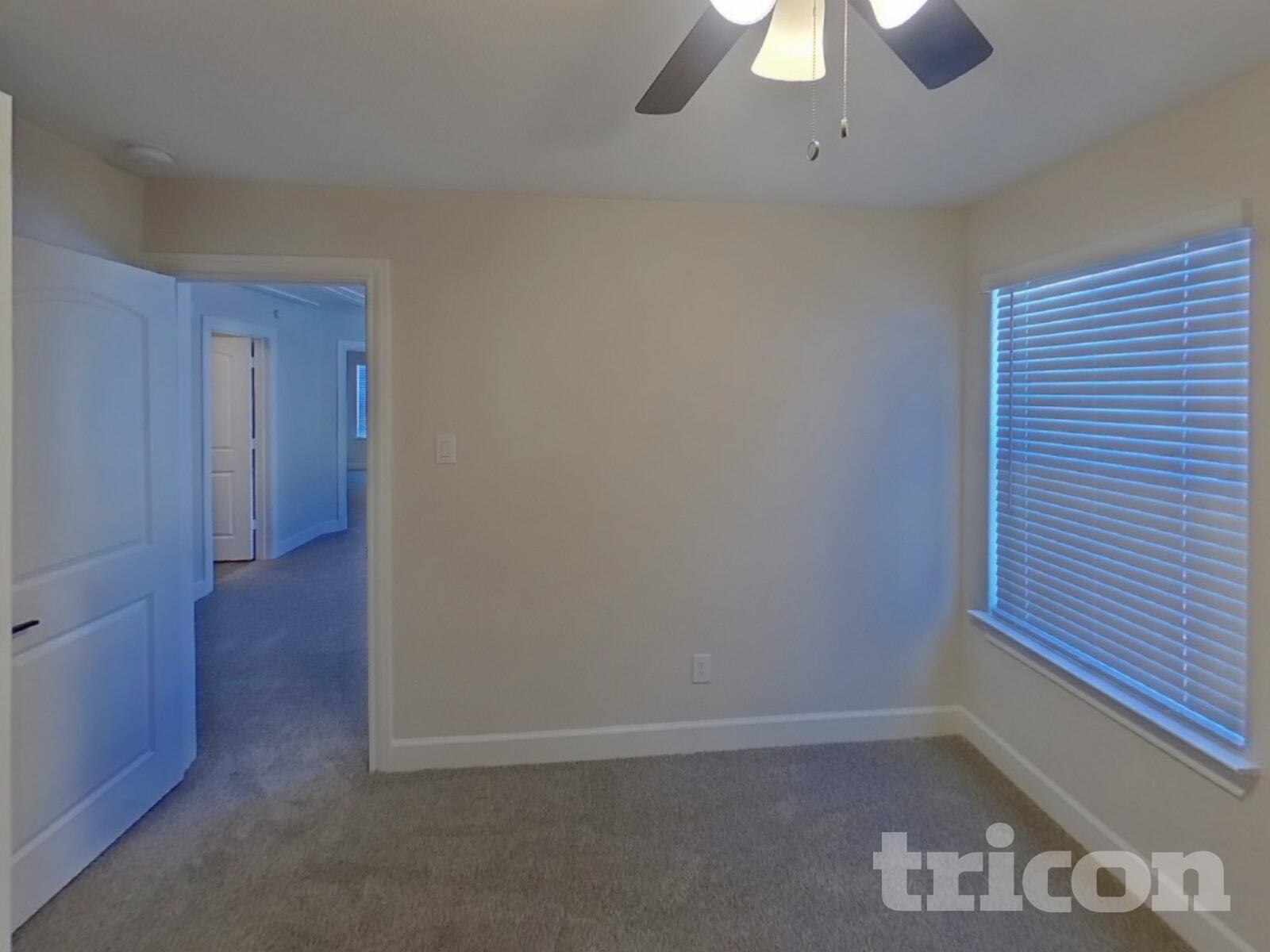 Building Photo - 1209 Bullock Dr