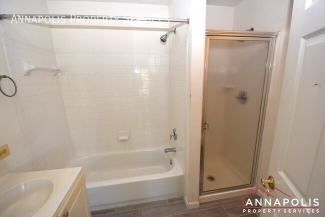 Building Photo - 2006 Peggy Stewart Way