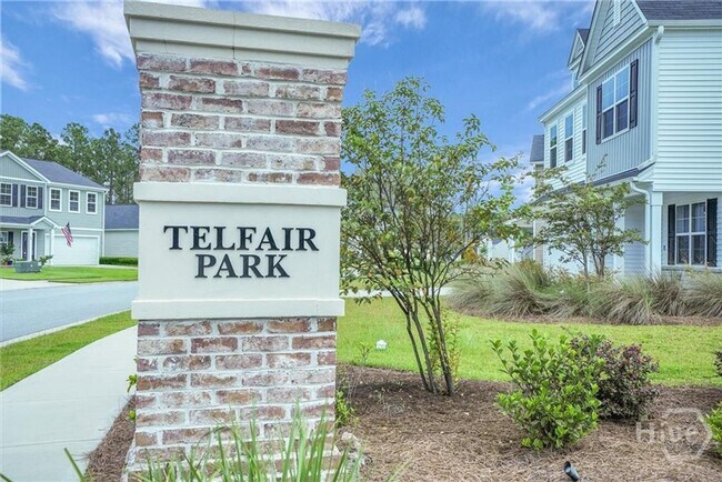 Building Photo - Coming Available!