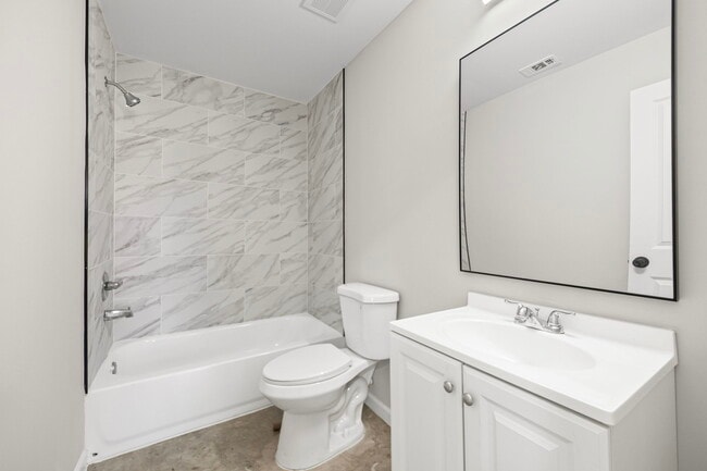 Building Photo - 1166 Melrose St