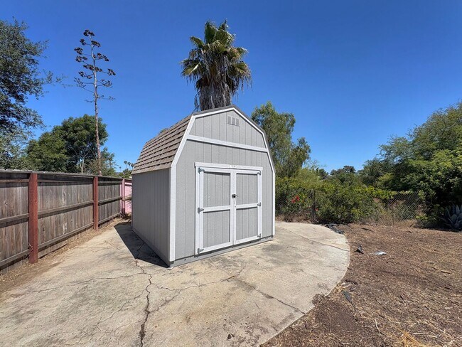 Building Photo - SD: Spacious 3BD/2BA Home in Oceanside with Large Backyard, In-Unit Laundry & Attached Garage