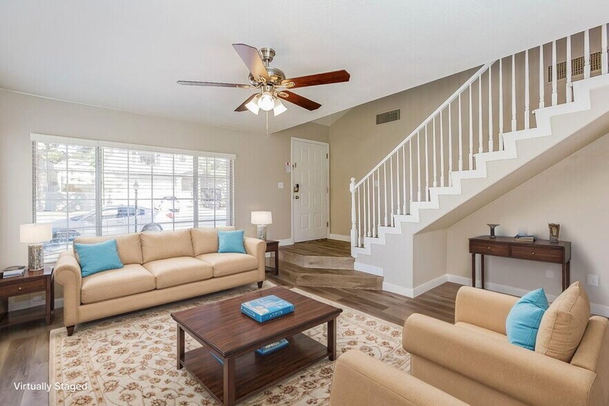 Building Photo - 3468 Blue Heather Dr