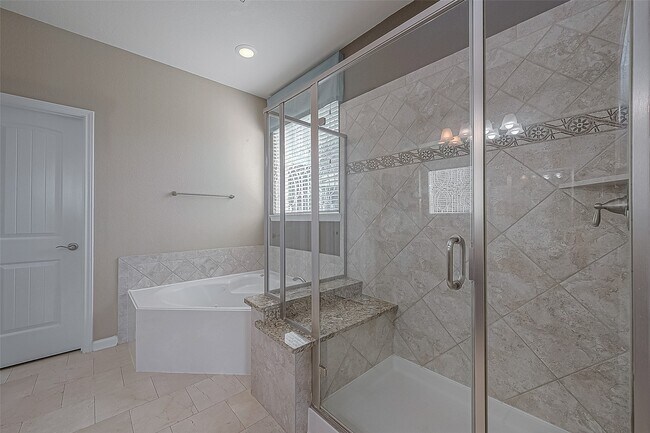 Building Photo - 7530 Newbury Trail