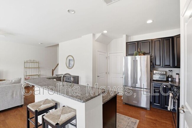 Building Photo - 126 Middleby Way