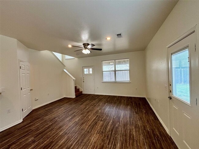 Building Photo - 6914 Meador Ave