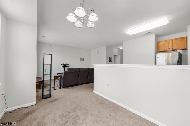 Building Photo - 123 Conover Terrace