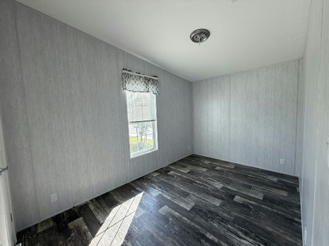 Building Photo - 2031 Bren Mar Ct