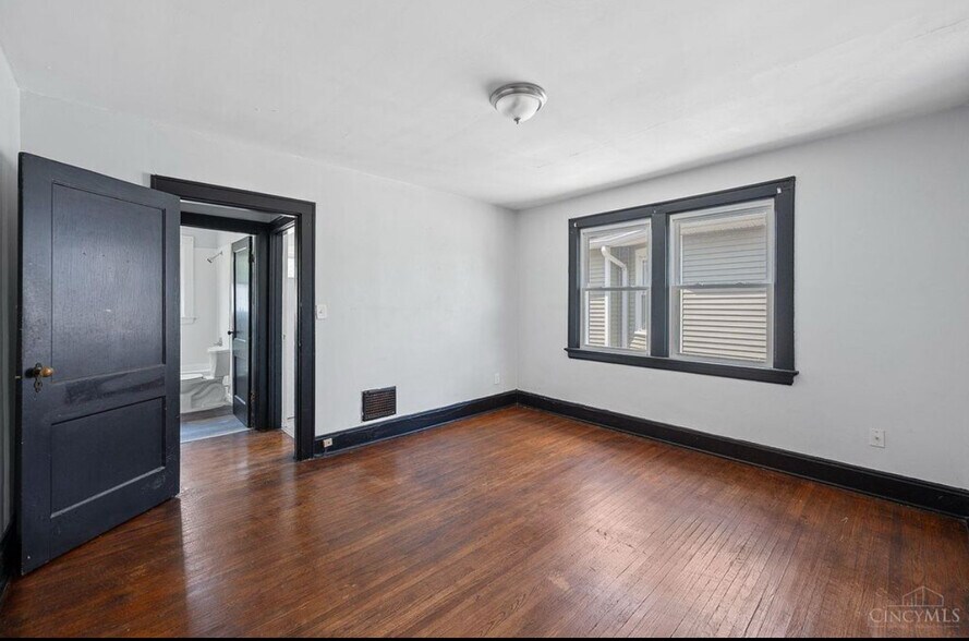Building Photo - 1535 Blair Ave