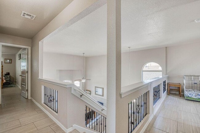 Building Photo - 429 Sonaran Ct